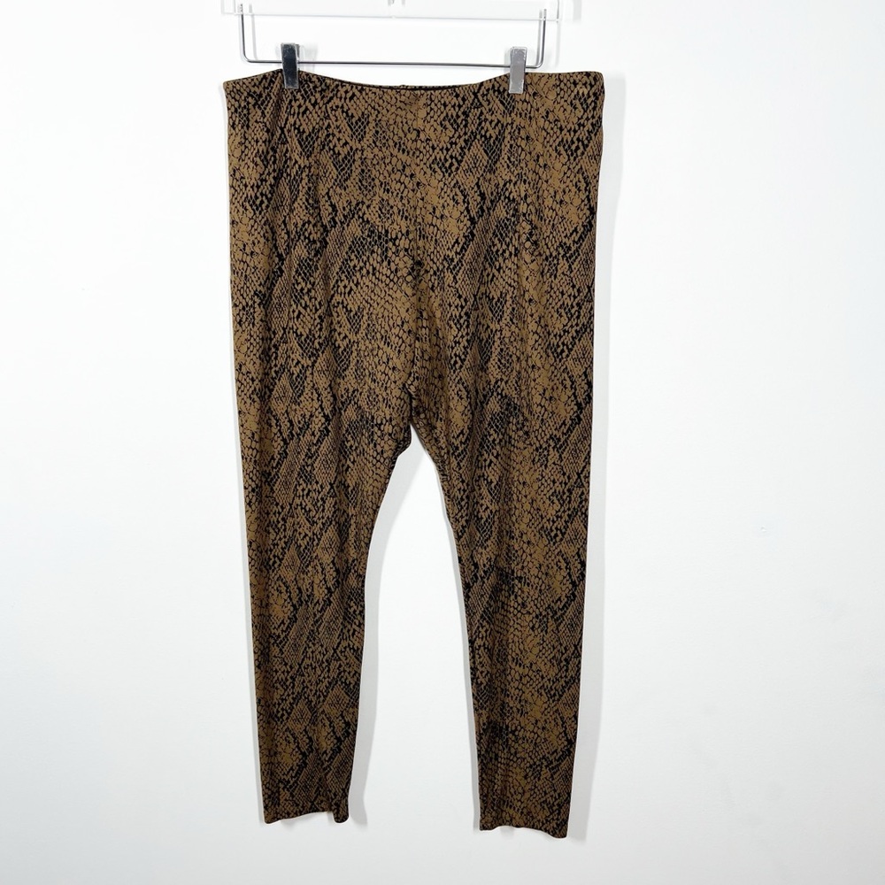 Lysse Women's Size 2X Plus Size Brown Black Snakeskin Print Leggings